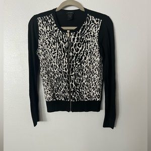 Ann Taylor Factory Leopard Print Zippered Crew Neck Sweater; Size X Small